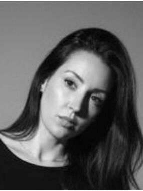 Meet your Posher, Cassondra